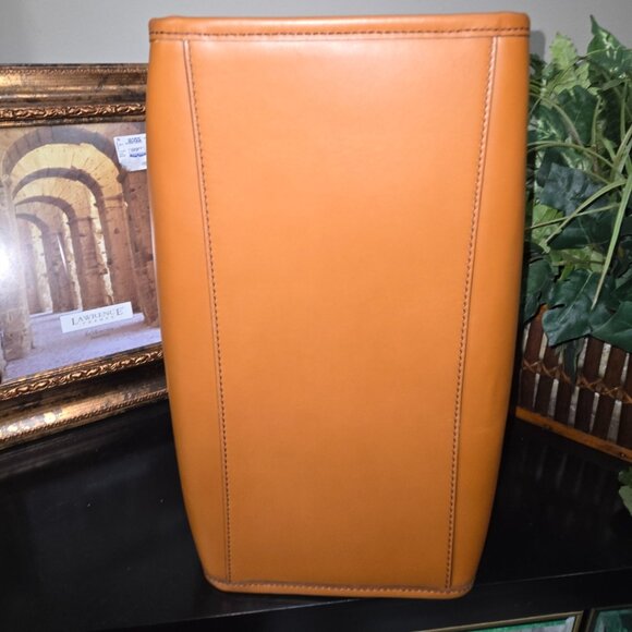 Pristine Authentic Fendi Roma Satchel - Picture 11 of 12